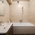 Royal On Kovzhyna 6 * Leópolis