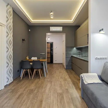 Apartamento Royal On Kovzhyna 6 *