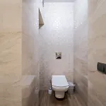 Royal On Kovzhyna 6 *